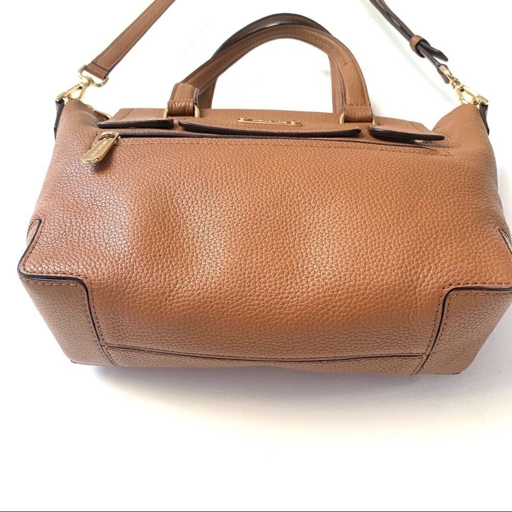 MICHAEL KORS MACKENZIE LEATHER SATCHEL ACORN - Picture 4 of 8
